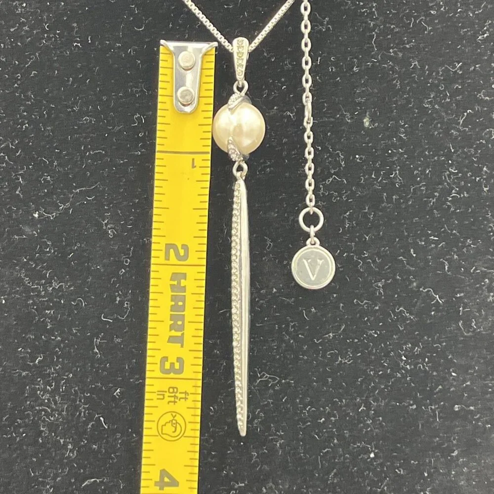 Vince Camuto Silver Tone Faux Pearl Dagger Long Rhinestone Pendant Necklace 28” - Picture 3 of 3